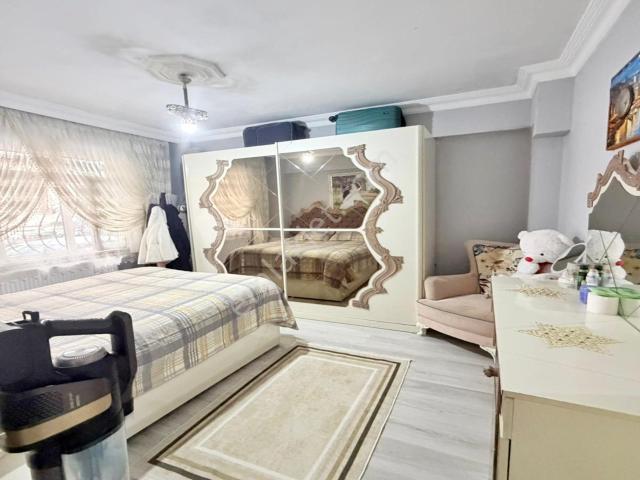 Esenyurt İstiklal Mah 2+1 110m2 Balkonlu Yüksek Giriş 2.850.000