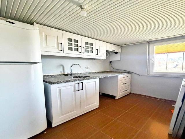 Esenyurt Kıraç Şehitler Mah. Geniş Teraslı Daire 2.200.0000 Tl