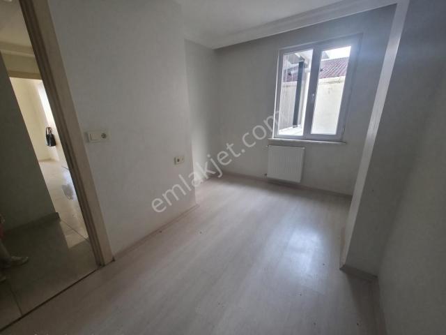 Esenyurt Mehmet Akif Ersoy Mahallesinde Fırsatlık 2+1