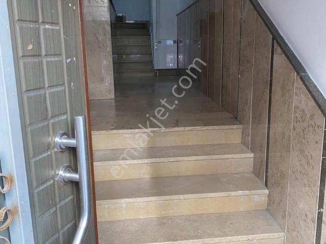 Esenyurt Meydanı'nda 2+1, Ayrı Girişli Satılık Daire