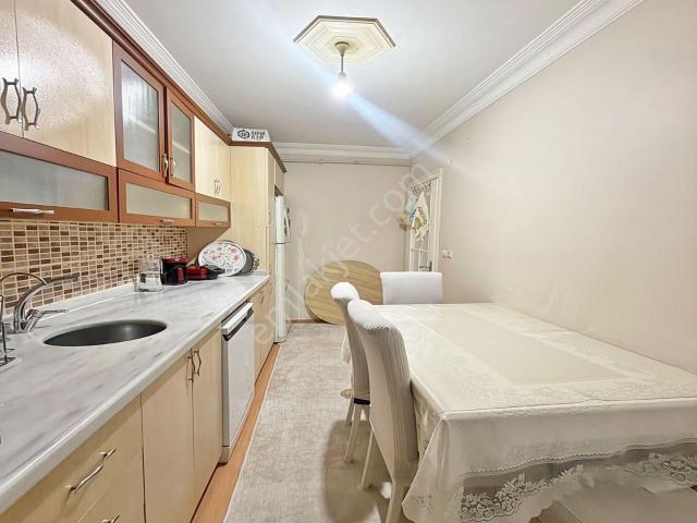Esenyurt Çınar Mah. 2+1 100m2 Satılık Ara Kat 3.250.000