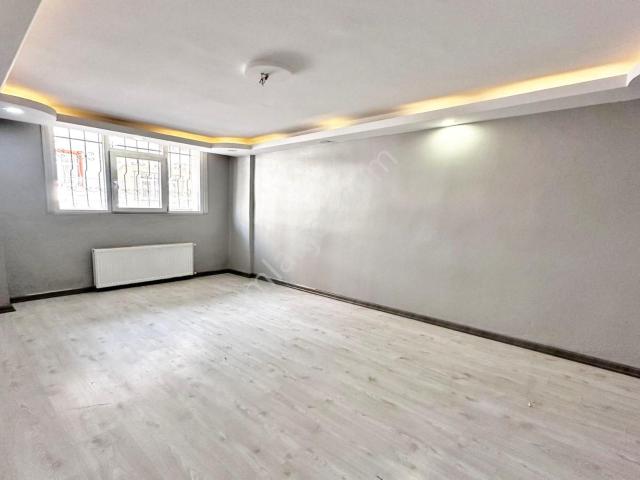 Esenyurt Osmangazi Mah.2+1 Bahçeli 13.000 Tl