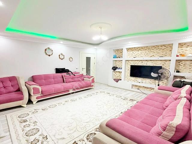 Esenyurt Osmangazi Mah 2+1 110m2 Ebeveyn Banyolu 3.250.000
