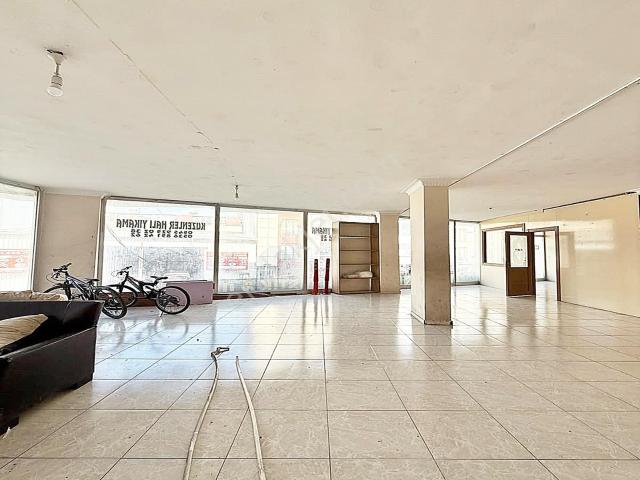 Esenyurt Osmangazi Mahallesi 130m2 Kiralık 25.000tl