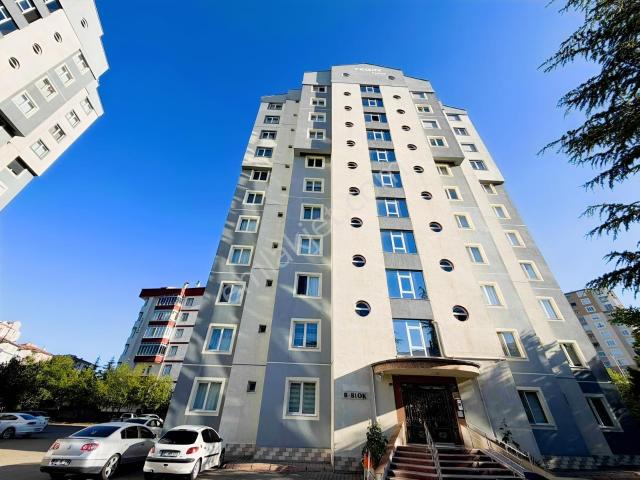 Esenyurtta Site İçi Lüx 3+1 Satılık Daire