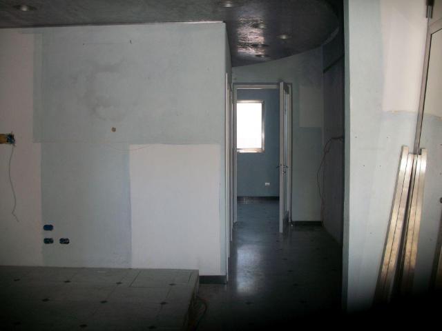 Esercizio commerciale in affitto a Pisa
