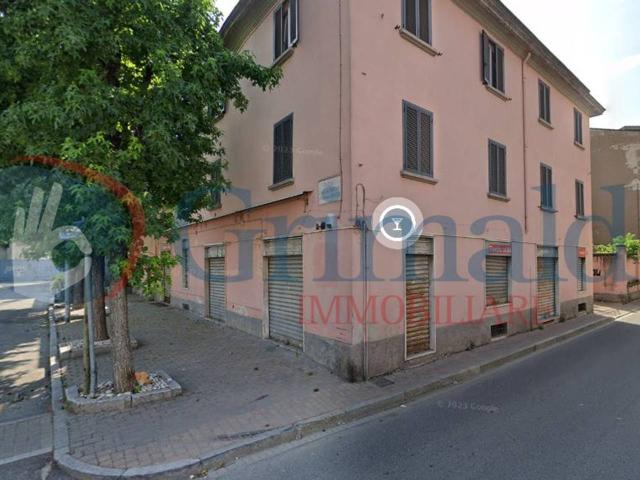 Esercizio commerciale in affitto a Sant'Angelo Lodigiano