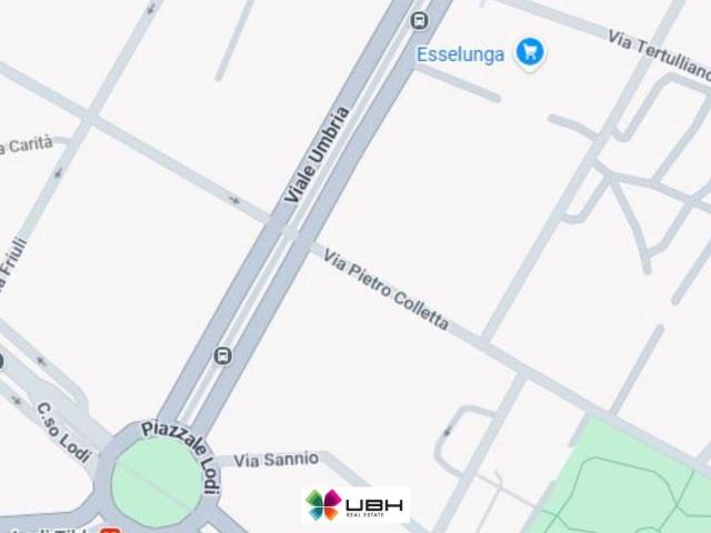 Esercizio commerciale in vendita a Milano