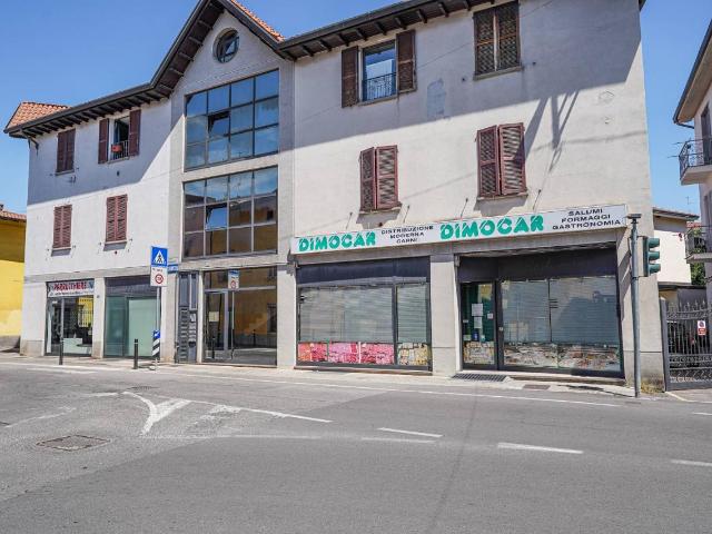 Esercizio commerciale in vendita a Osio Sotto
