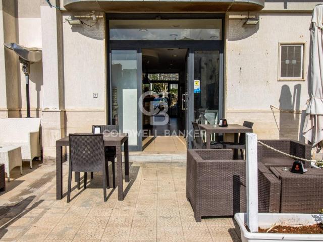 Esercizio commerciale in vendita a Ostuni