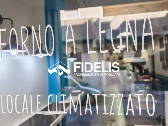 Esercizio commerciale in vendita a Andria