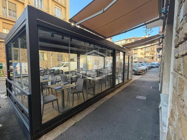 Esercizio commerciale in vendita a Firenze