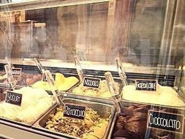 Esercizio commerciale in vendita a Follonica