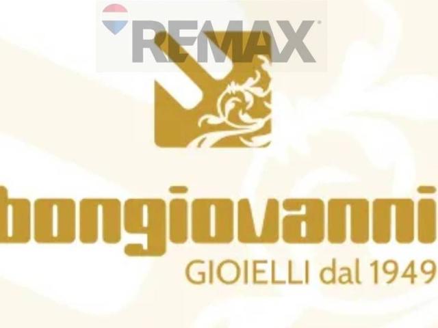 Esercizio commerciale in vendita a Lentini