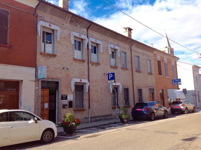 Esercizio commerciale in vendita a Portomaggiore