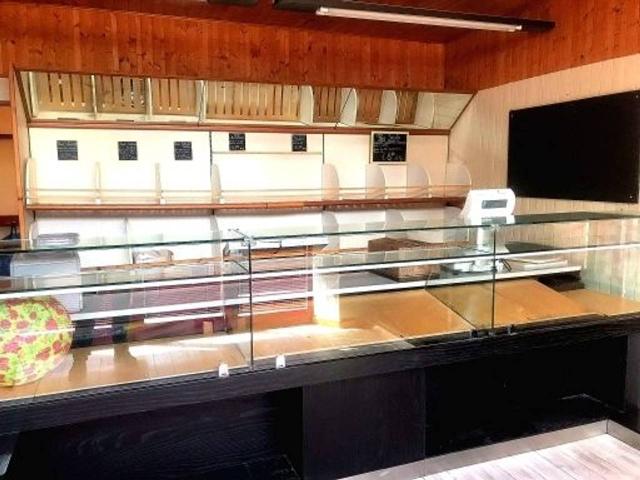 Esercizio commerciale in vendita a San Vincenzo