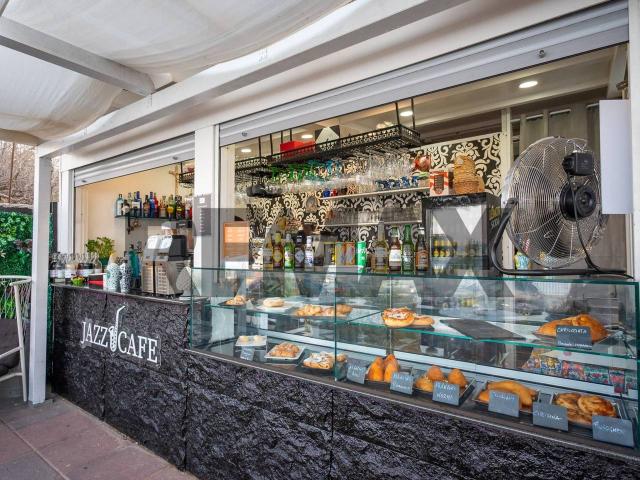 Esercizio commerciale in vendita a Sant'Alessio Siculo