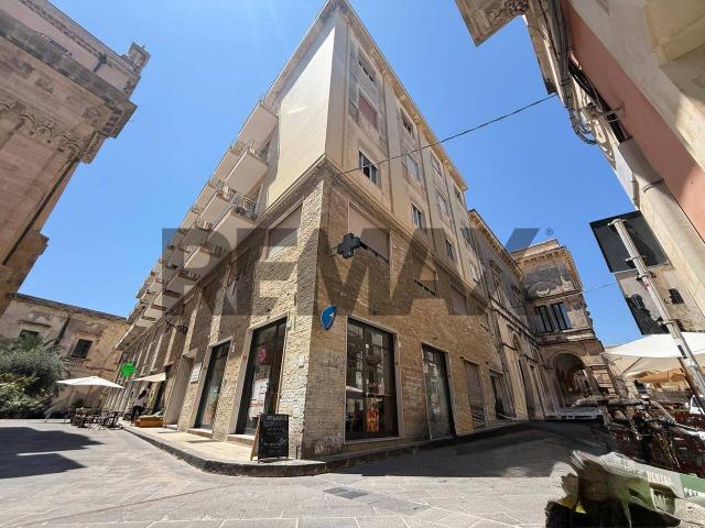 Esercizio commerciale in vendita a Siracusa