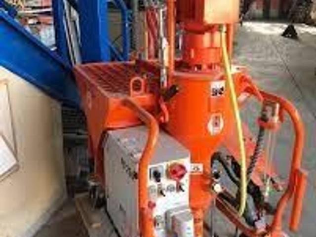 Esercizio commerciale in vendita a Torino