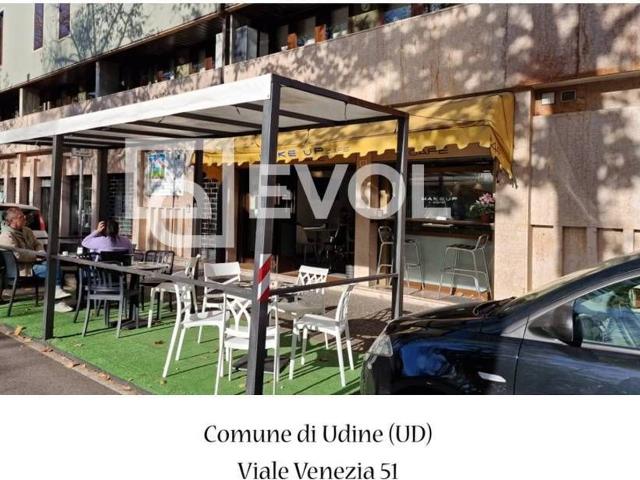 Esercizio commerciale in vendita a Udine