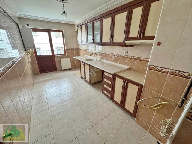 Esertepe'de Ana Cadde Üzeri 3+1 Bağımsız Masrafsız Fırsat Daire