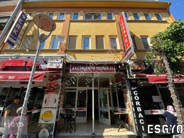 Esgyo'dan Tic. Sarayı Yanı Akçinler İş Merk. 4 Adet Kiralık Ofis