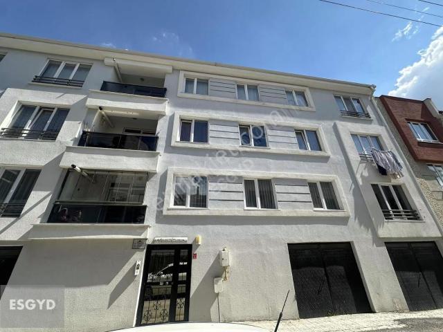 Esgyo'dan Çamlıca'da Geniş 3+1 Kiralık Daire