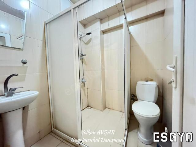 Esgyo'dan Espark hatboyu tramvay Yakını 1+0 Her Şey Dahil Daire