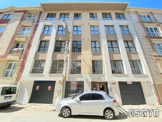 Esgyo'dan G. Yakup Satar Cad Özefe Sk 2+1 Bakımlı Kiralık Daire