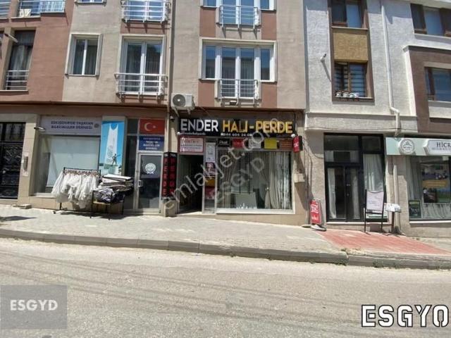 Esgyo'dan Şirintepe Mh Bursa Cad Yakını Satılık İş Yeri dükkan