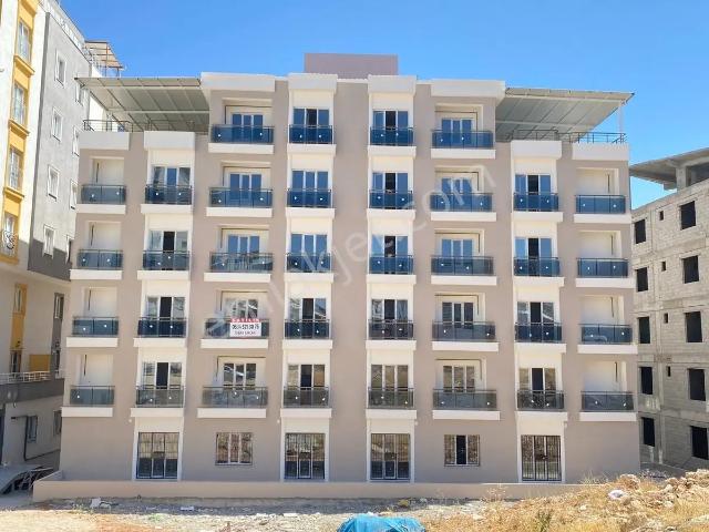 Eski Avm Arkası Kiralık 1+1 Lüks Daire İsbay Emlak'ta