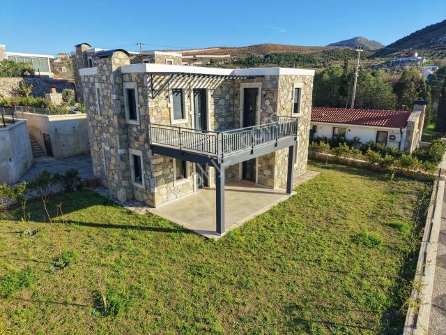 Eski Datça'da Modern Taş Mimari | 500 M² Arsa Payı 3+1 Villa