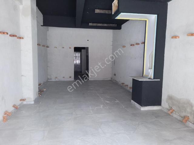Eski Doğum Hastanesi Yakını İşlek Cadde Üzeri Satılık Dükkan.