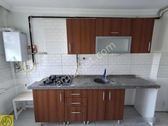 Eskişehir Merkez Yeni Mah. Çarşıya Yürüyüş Mesafesinde 3+1 Satılık Daire