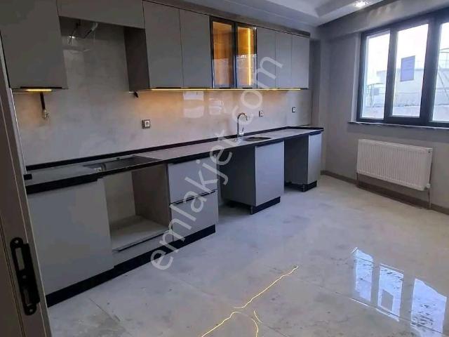 Eskişehir tepebaşı esentepe Mahallesi Satılık 2+1 Daire Eğitimciler Caddesi Yakını