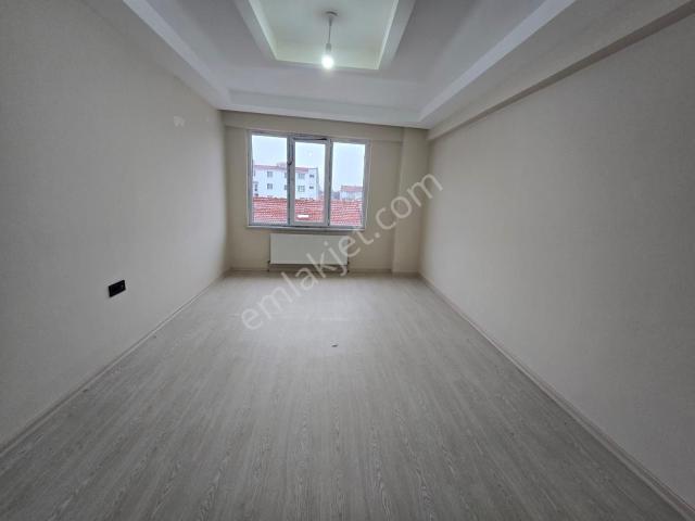 Eskişehir Tepebaşı Sütlüce Mh 2+1 Satılık Daire
