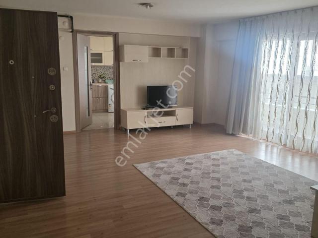Eski Garaj Mevkiinde Full Eşyalı Kiralık 1+1 Daire
