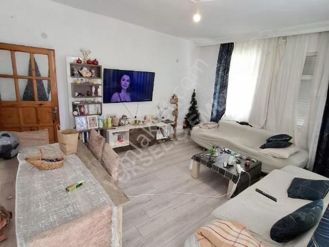 Eski Hisar Mahallesinde 3+1 Ara Kat Satılık Daire