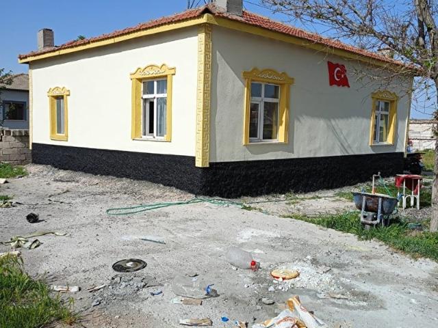 ESKİL ÇARŞI MERKEZDE SATLIK MÜSTAKİL EV