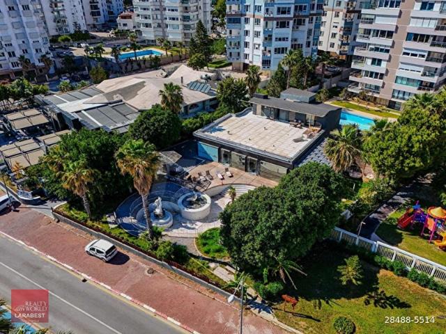 Eski Lara Yolunda Satılık 1724 m2 Ticari Arsa + Bina