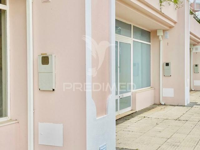 Espaço Comercial na Urbanização Soltroia Setúbal