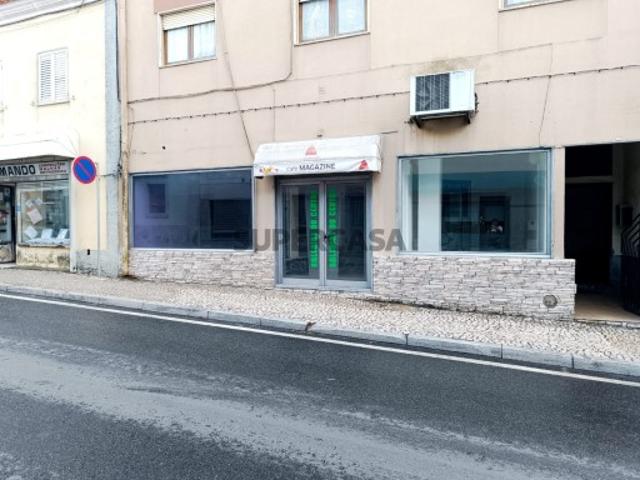 Espaço comercial no centro de Vendas Novas