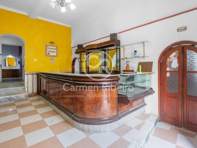 Espaço comercial no centro de Sousel com RC e cave antigo r. 160m² Sousel