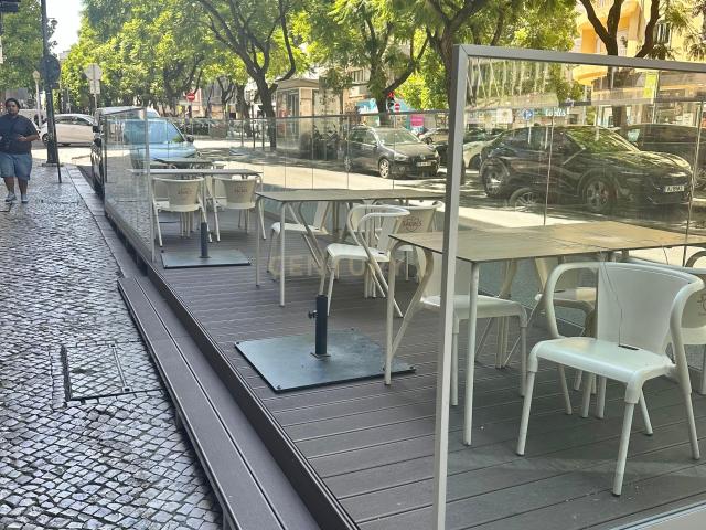 Espaço Comercial à Venda