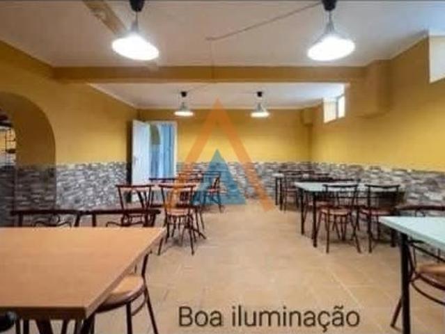 Espaço Comercial à venda em Arcozelo Vila Nova Gaia