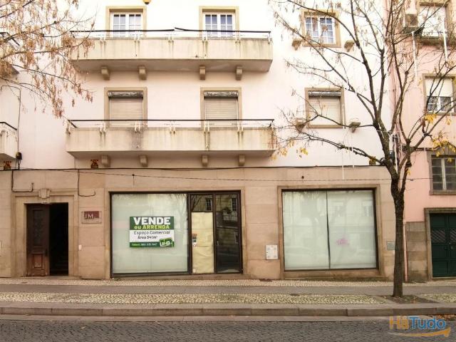Espaço comercial à venda em plena Avenida 1º de Maio | 26063916907