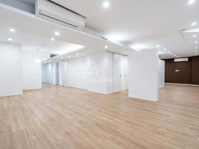 Espaço Comercial | Armazém| Atividade Industrial | Marquês d. 377m² Santo António