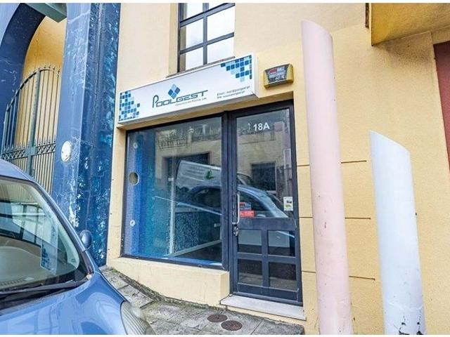 Espaço comercial + Armazem Santo António 33m² Santo António Funchal