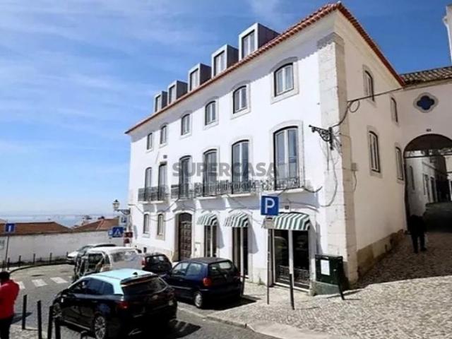 Espaço Comercial Campo Santa Clara Lisboa