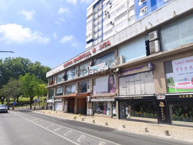 Espaço Comercial | Centro de Almada